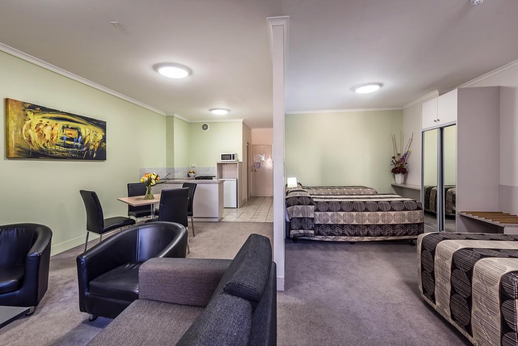 Comfort Inn & Suites Goodearth Perth Exterior foto